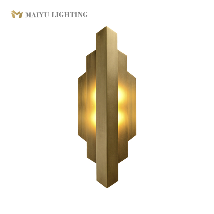 Brass wall lamp