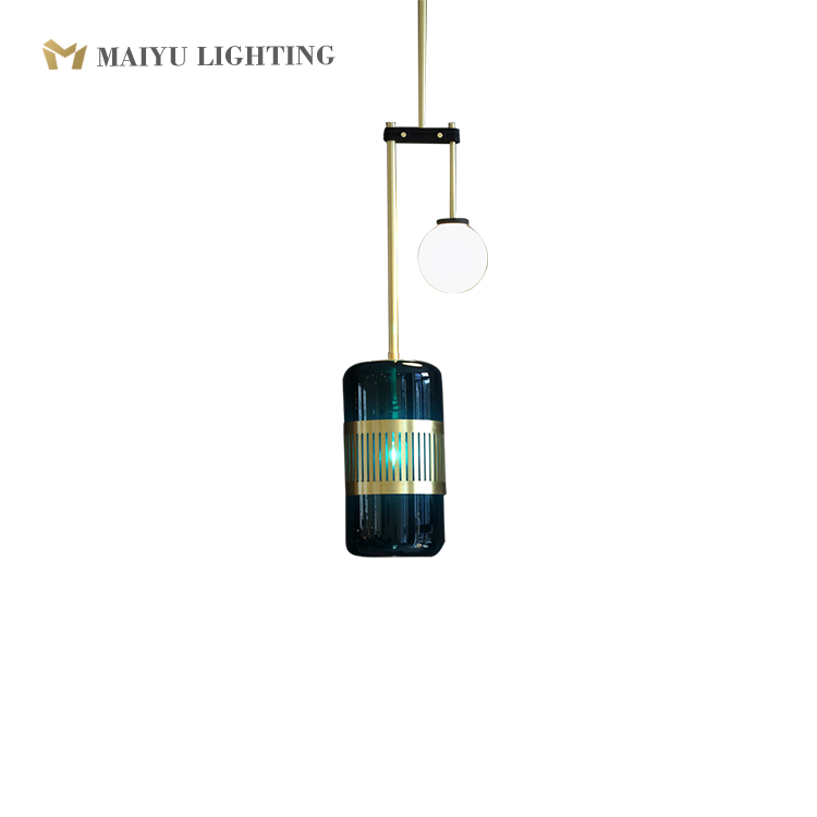 Glass pendant lighting 